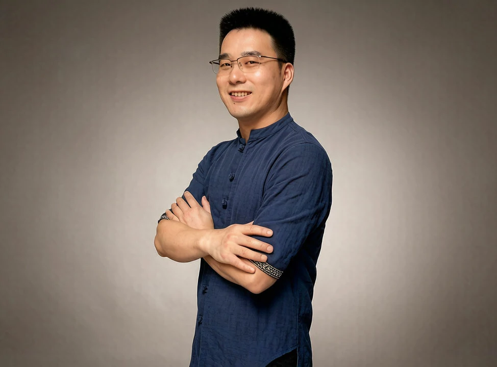 屈锡攀跌打师傅